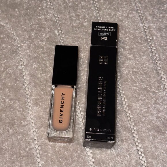 Givenchy Prisme Libre Skin-Caring Glow Foundation 2-N150